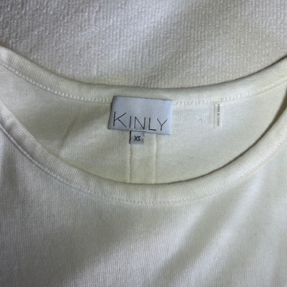 Kindly Layered Poplin Top - Picture 5 of 6